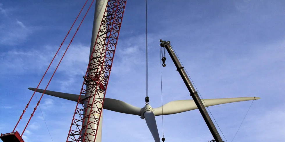 Construction at an earlier phase of the Bishop Hill wind farm in Illinois. (Photo: Invenergy)