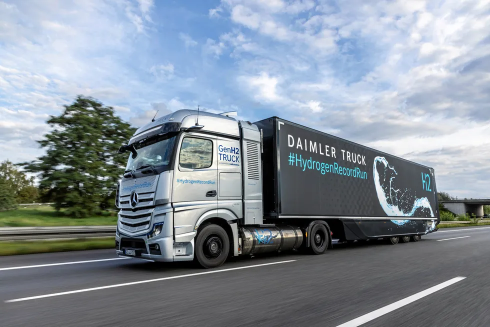 Daimler Mercedez hydrogen truck being tested in Germany.