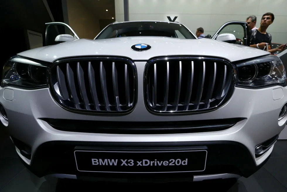 Europakommisjonen har gjennomført en razzia hos BMW. Foto: Ralph Orlowski/NTB Scanpix