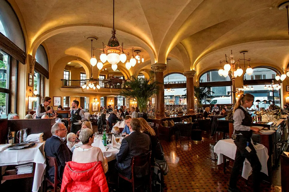 Få restauranter kan skilte med samme atmosfære som Theatercaféen. Foto: Javier Auris