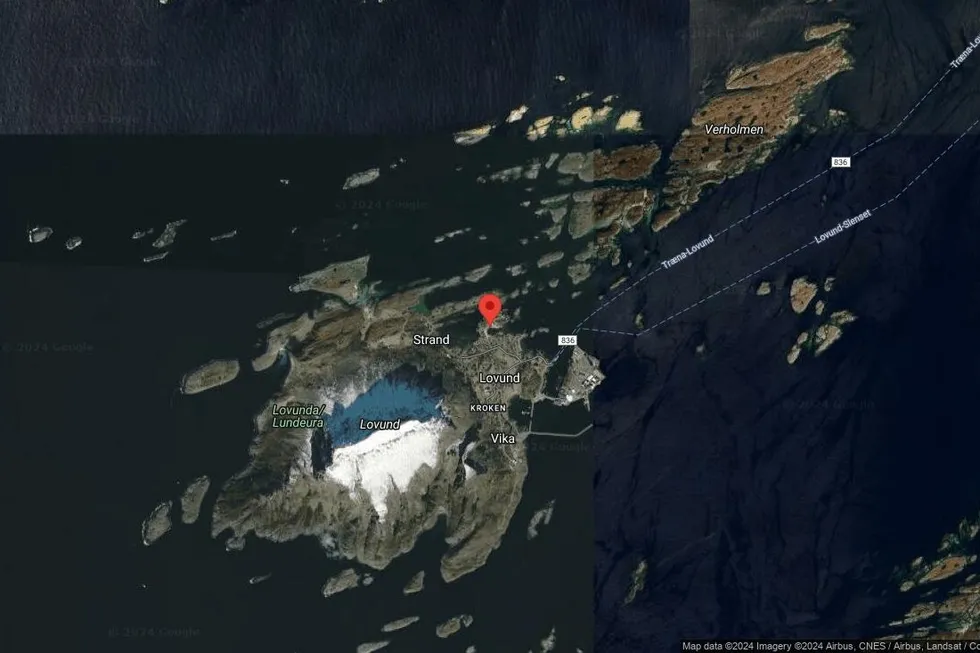 Området rundt Hamnholmveien 35, Lurøy, Nordland