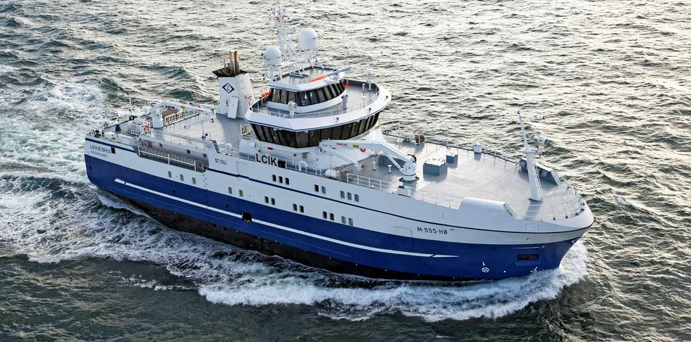 FULL FART: «Leinebris» går nå direkte mot fiskefeltene i russisk sone i Barentshavet.