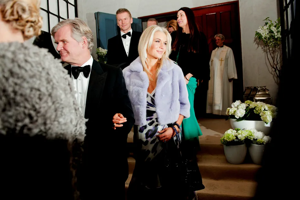 Celina Midelfart og Tor Olav Trøim ankommer vielsen til Marte Krogh og Jan Haudemann-Andersen i 2014.