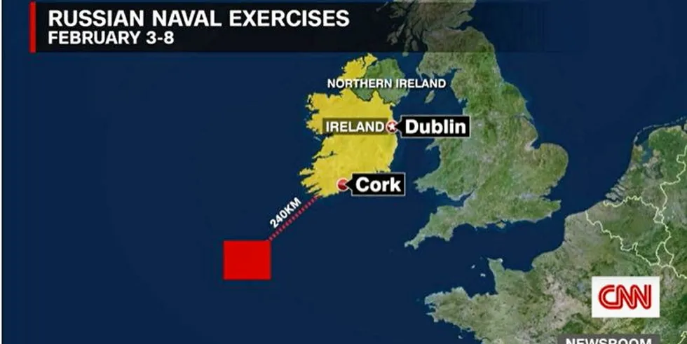 Så nær Irland hadde den russiske marinen planer om å ha militærøvelsen. Irske fiskeres trussel om å forstyrre øvelsen fikk russerne til å trekke den lenger ut i havet.