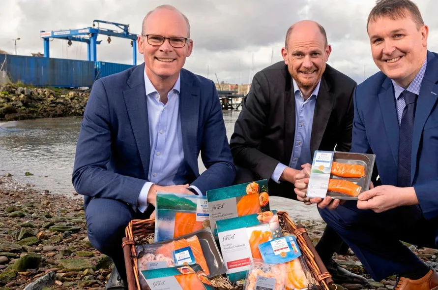 Left to right: Simon Coveney, Irish Minister for Enterprise, Trade and Employment; Joe Manning, Commercial Director, Tesco Ireland; and Colman Keohane, Managing Director, Keohane Seafoods.