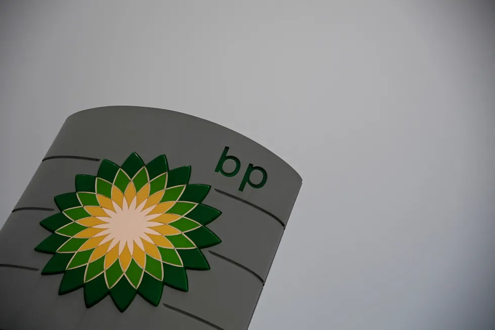 BP la frem tall for fjerde kvartal tirsdag morgen.