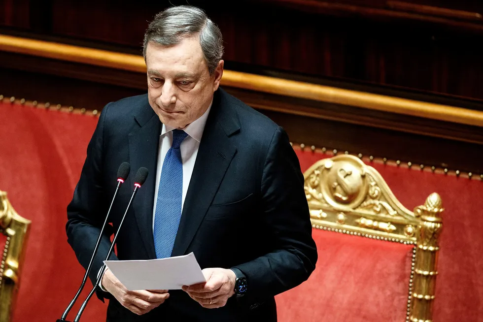 I en tale onsdag sa Italias statsminister Mario Draghi at han vil fortsette å lede landets regjering.