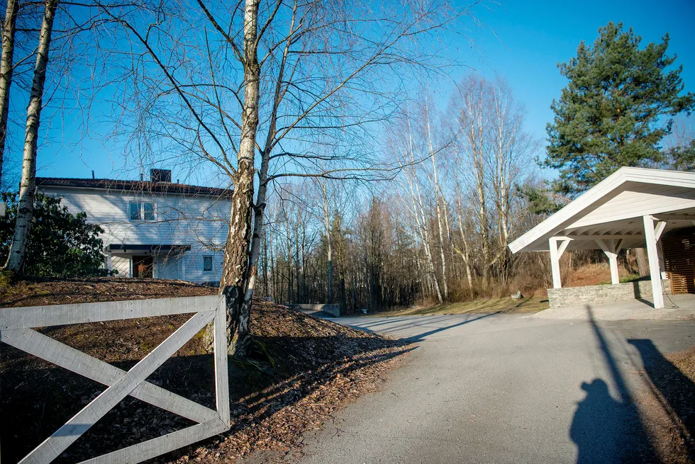 Salget av huset i Kilenveien på Oksenøya i Bærum utløste en skatteregning på 7,2 millioner kroner for ekteparet som solgte boligeiendommen. Dommen er anket.