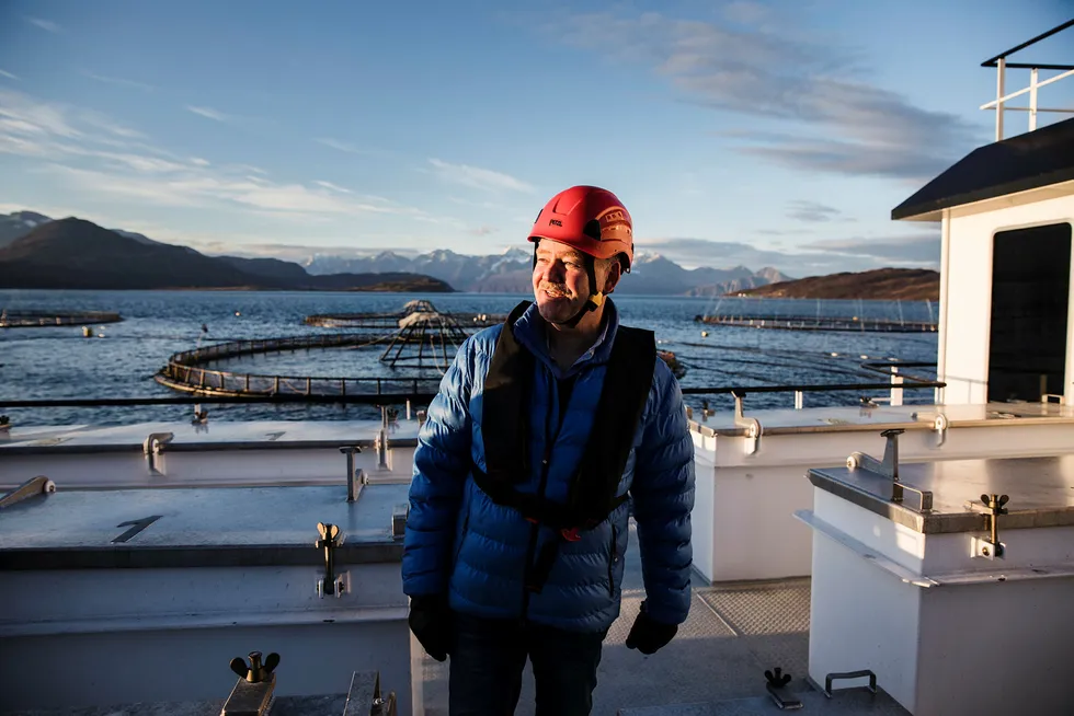 Stig Nilsen, konserndirektør for havbruk i Lerøy Seafood Group, her ved Lerøy Aurora – som ikke kritisert av Mattilsynet. Foto: Per Thrana