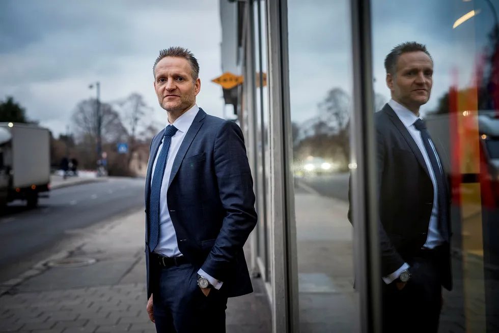 Administrerende direktør i Sparebanken Vest, Jan Erik Kjerpeseth, er sjokkert over at Finanstilsynet nå ønsker å forby utbetaling av utbytte.