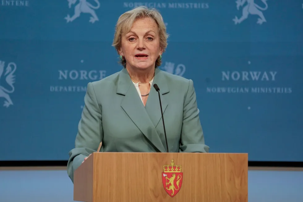 Torsdag 14. desember la Kari Sønderland frem Abortutvalgets rapport.