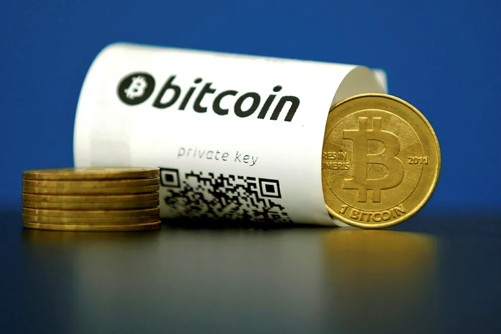 Verdien av den digitale valutaen bitcoin har gått til himmels. Foto: Benoit Tessier/Reuters/NTB Scanpix