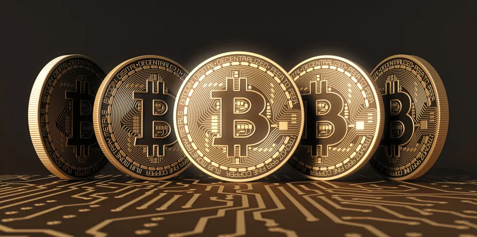 Digital valuta som bitcoin er ekstremt kraftkrevende å utvinne. Jo mer datakraft man bruker jo flere bitcoins får man på konto.