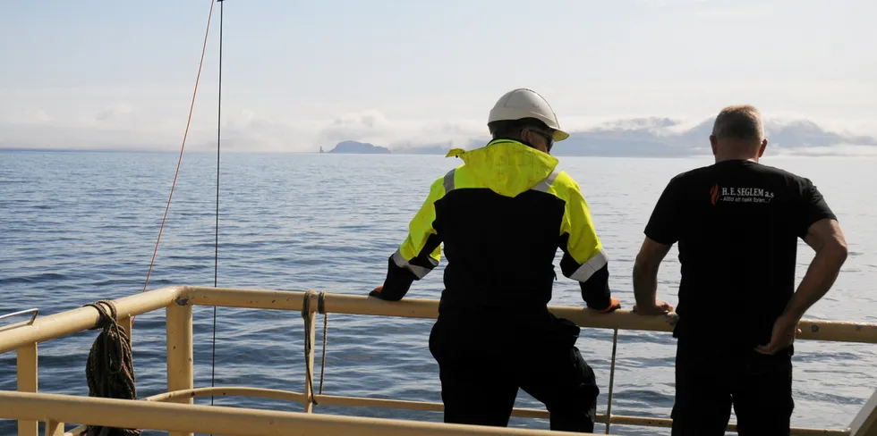 Flotte forhold for havforskning under makrell-økosystemtoktet med Eros ved Jan Mayen.