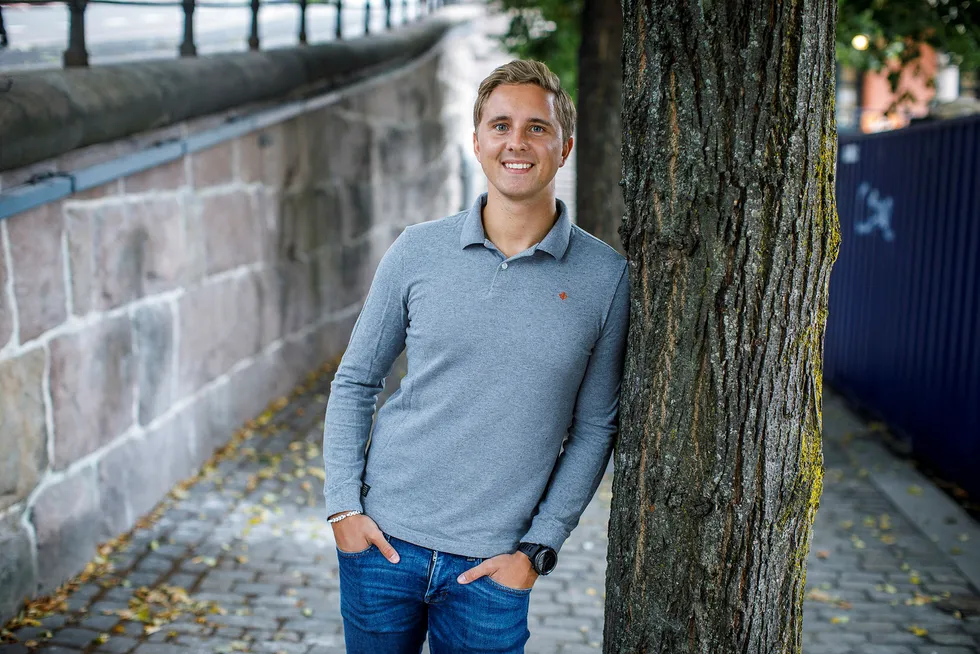 Daniel Fimreite (23) utdanner seg til siviløkonom ved Universitetet Sør-Øst Handelshøyskolen på Ringerike, der begge foreldrene hans har gått.