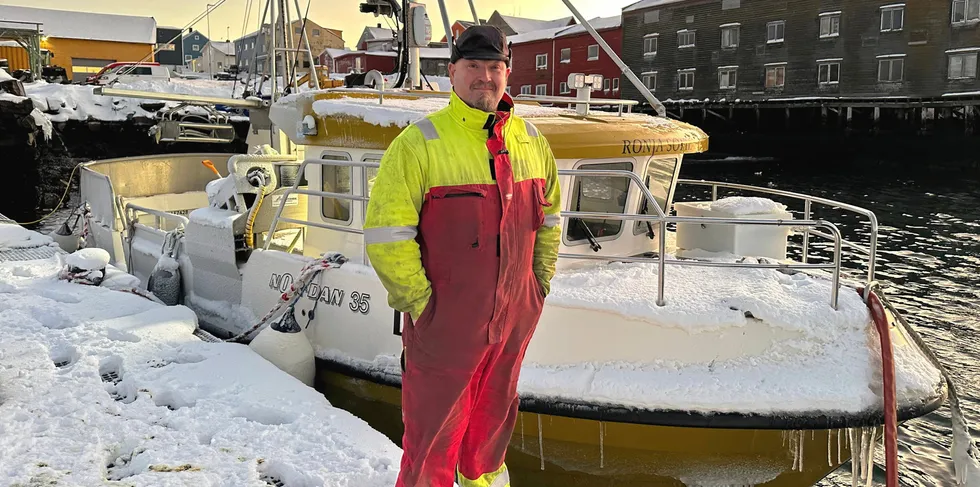 Frode Robertsen, fisker i åpen gruppe i Vardø. Han mener de minste bør få mer å fiske på.