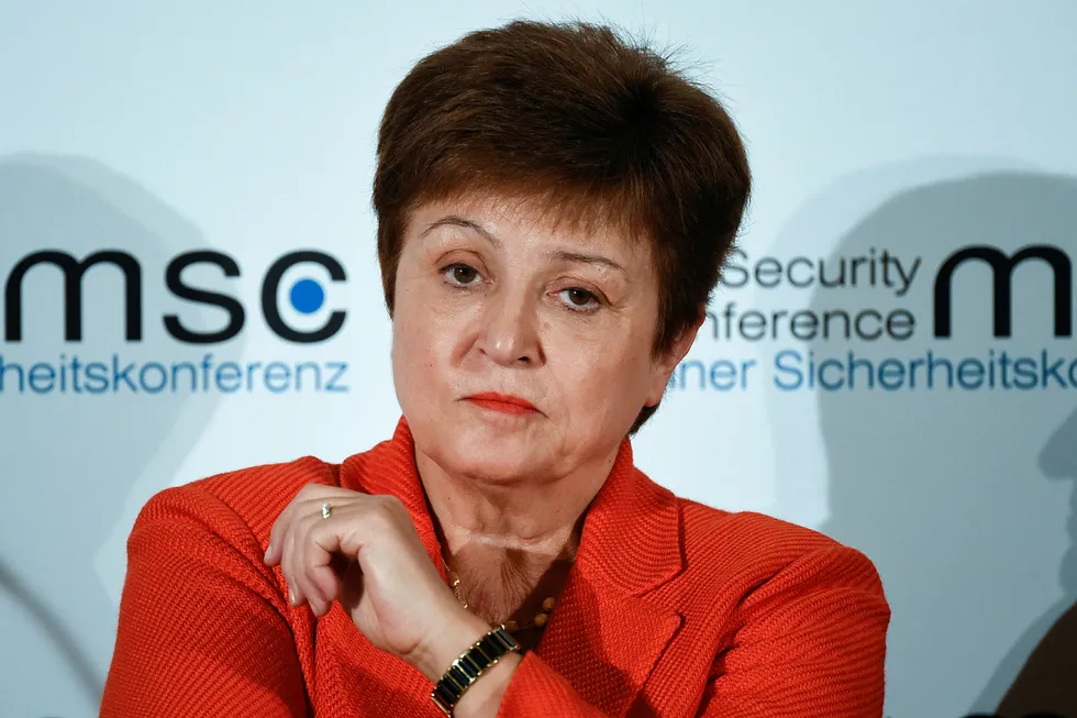 IMF-sjef Kristalina Georgieva er bekymret for den økonomiske krisen koronaviruset bringer med seg.