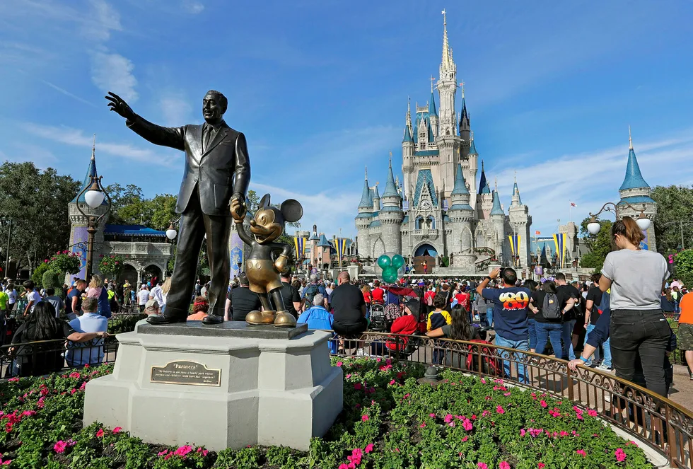 Disney-konsernets lansering av en egen strømmetjeneste har vært en umiddelbar suksess. Her står grunnlegger Walt Disney på sokkel i en av selskapene fornøyelsesparker i Florida.