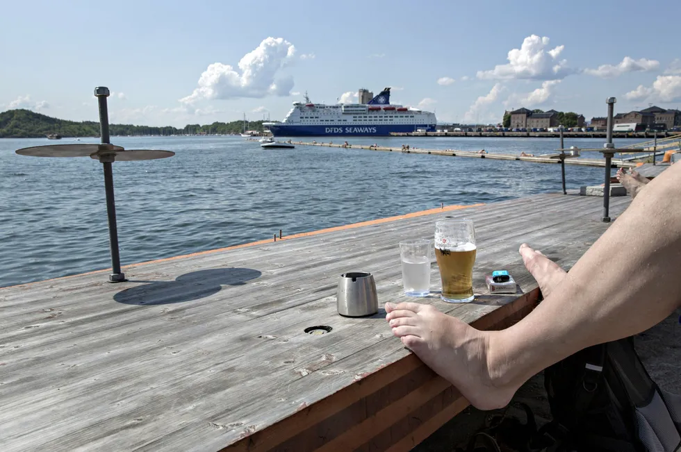Økt svenskehandel og høyere sukkeravgifter har gitt bryggeriene en bitter ettersmak på starten av året, men de siste månedene har salget økt i takt med kvikksølvet. Foto: Aleksander Nordahl