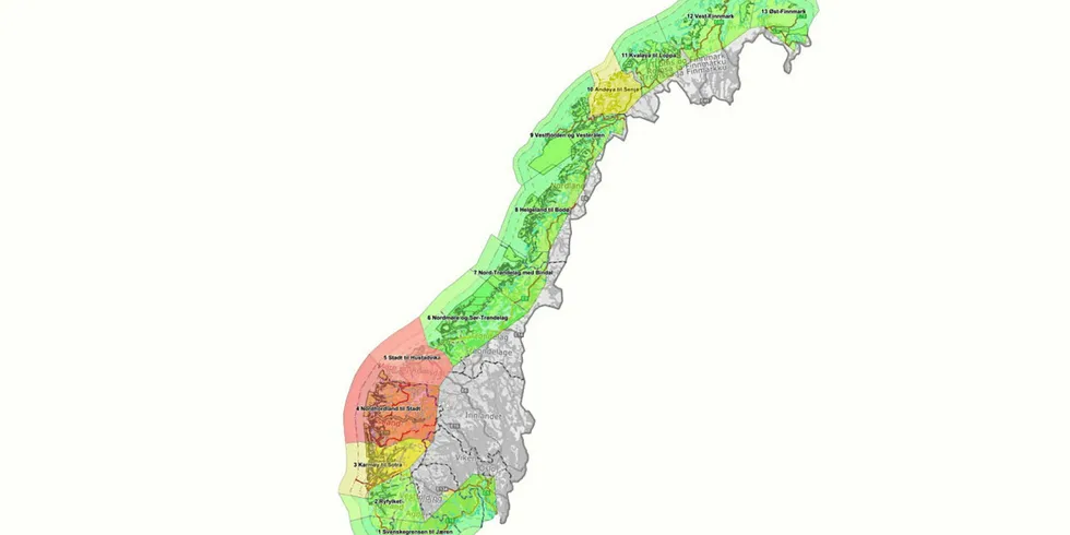 Trafikklysene ble klar tirsdag morgen