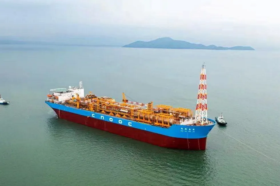 En route: the Nanhai Fenjin FPSO is heading for the Pearl River Mouth basin of the South China Sea.