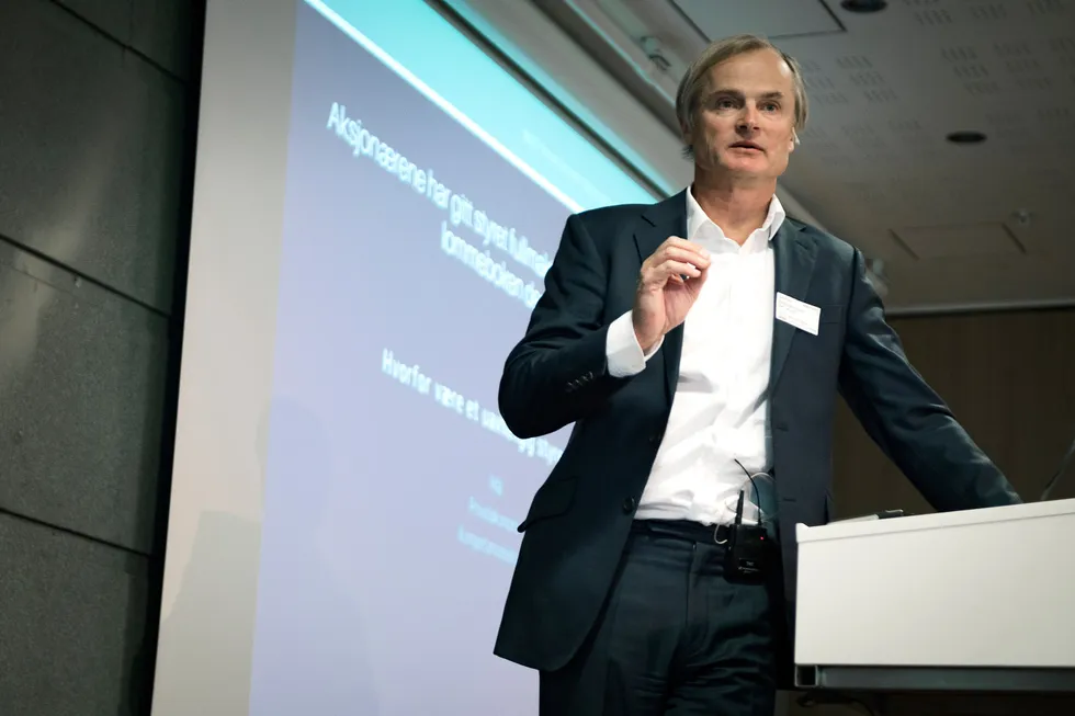 Investor Øystein Stray Spetalen avkreftet fredag at han eide Nel-aksjer.