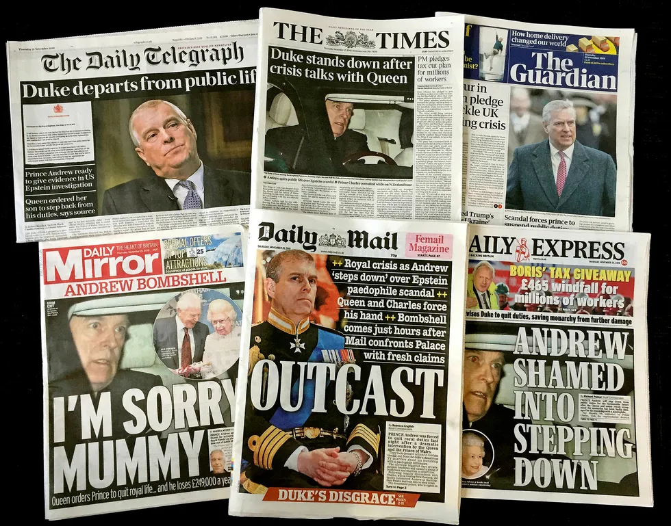 Torsdagsutgaven av de store britiske avisene var ikke nådige etter at det ble kjent at prins Andrew trekker seg fra alle offentlige oppdrag for det britiske kongehuset.