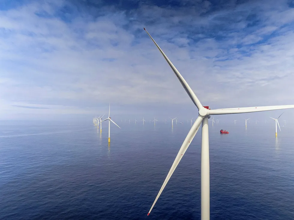 SGRE 6MW SWT-6.0-154s at Dudgeon wind farm off UK |