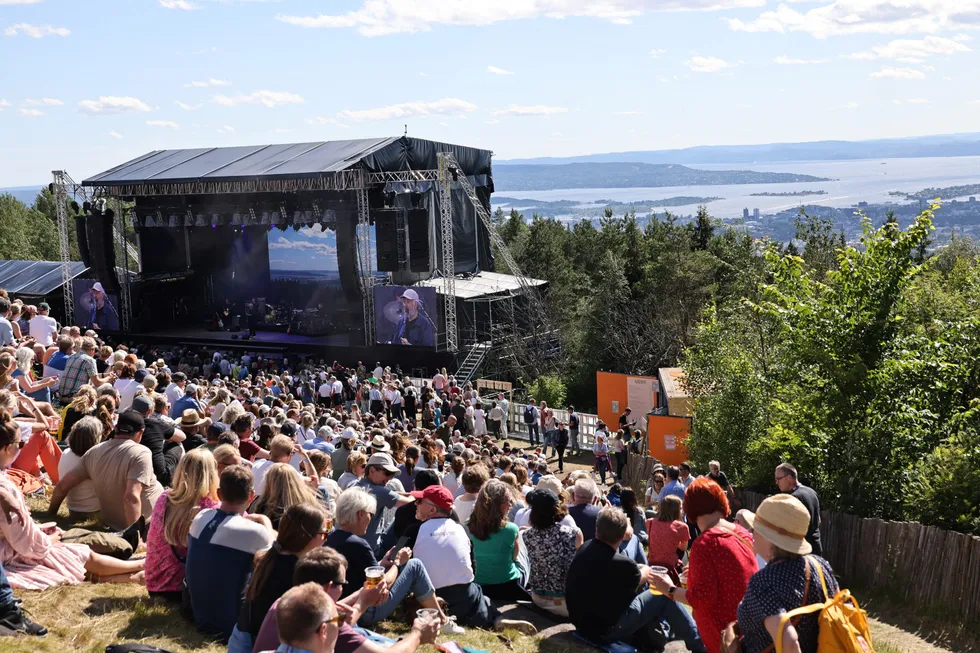 700 helsebyråkrater deltok på musikkfestivalen Over Oslo i Grefsenkollen torsdag. Bjørn Eidsvåg var blant artistene som opptrådte på festivalen fredag.