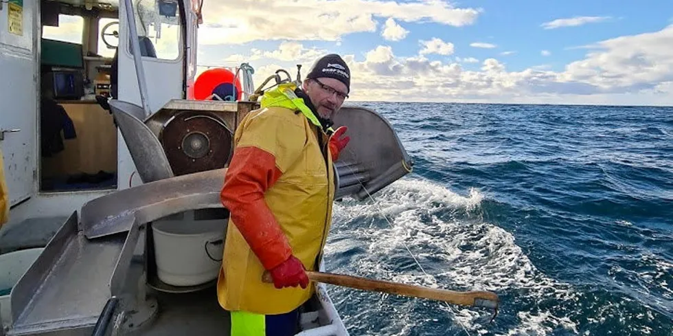Tom Vegar Kiil, leder Norges Kystfiskarlag, ber myndighetene komme med en forsiktig refordeling i åpen gruppe.