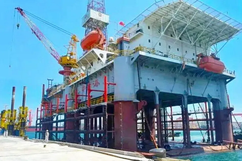 Under conversion: CPOE 3 at Weihai Jinlin Shipyard for remodification into offshore wind vessel