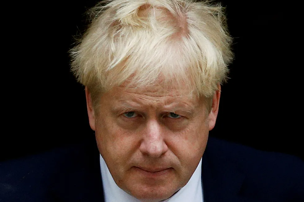 Boris Johnson gjentar at han ikke har noen planer om å utsette brexit.