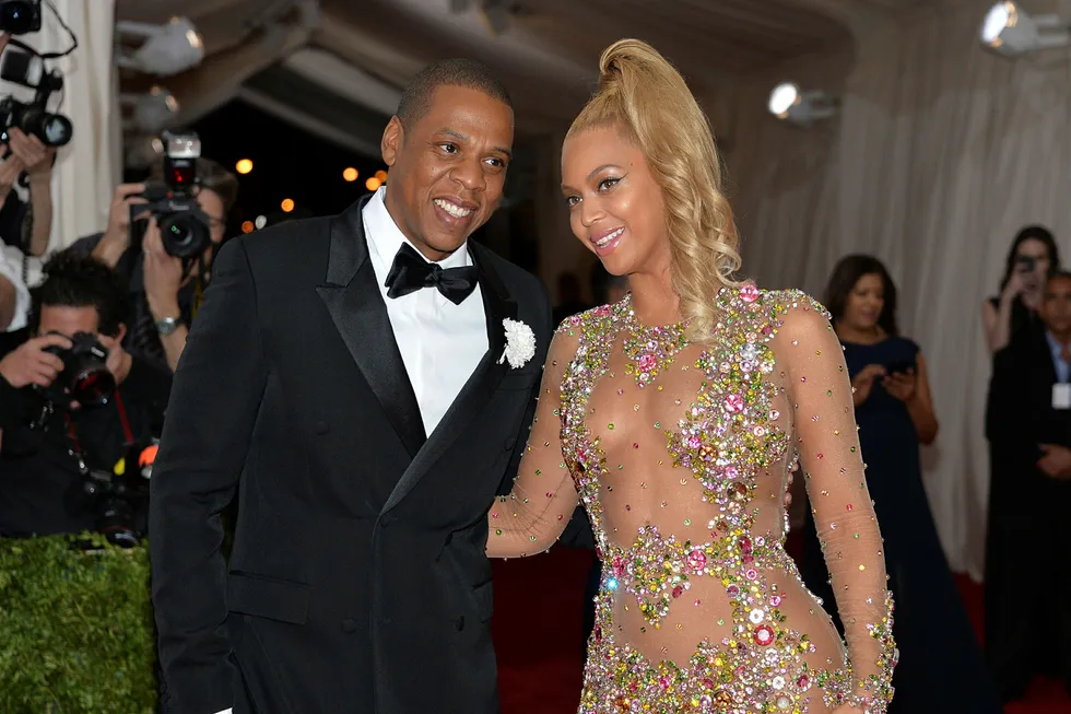 Rapperen Jay Z (Shawn Carter) eier musikkstrømmetjenesten Tidal. Her sammen med kona og superstjernen Beyoncé Knowles-Carter.