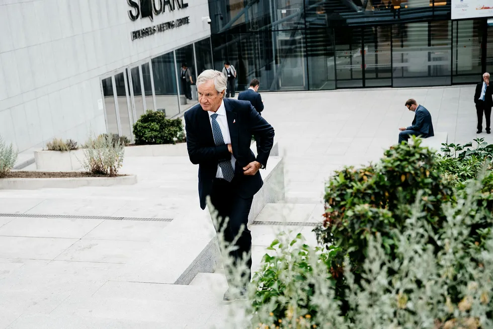 Norwegian-sjef Bjørn Kjos legger frem kvartalstall torsdag. Her fra et møte i Brüssel i juni. Foto: Fartein Rudjord