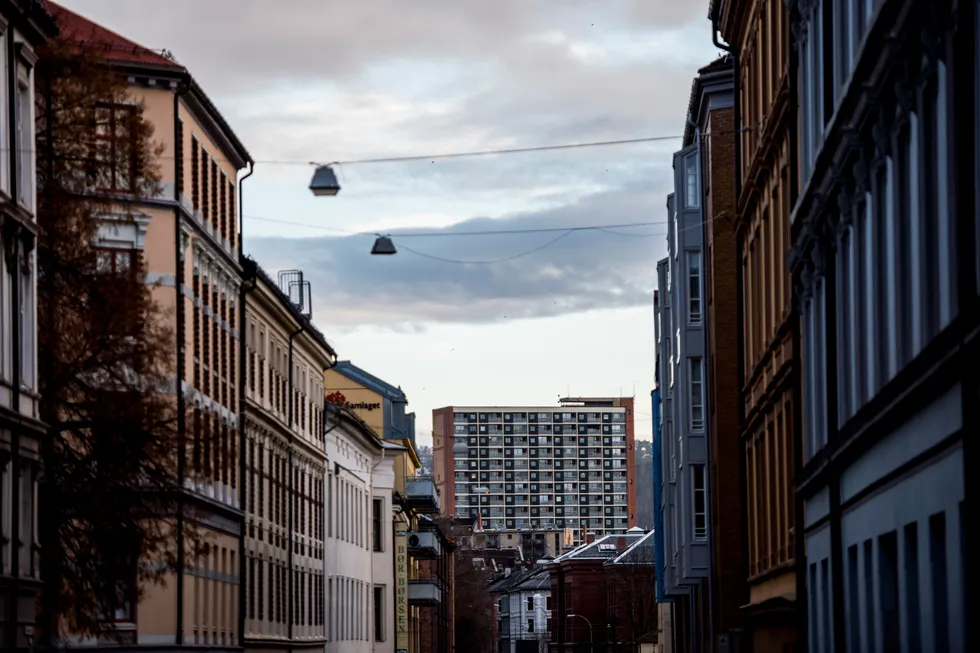 KAN GI PRIS-PRESS. Det kommer et rush av boliger på markedet i januar, men også mange nye kjøpere. Illustrasjonsbilde fra Oslo. FOTO: Fartein Rudjord