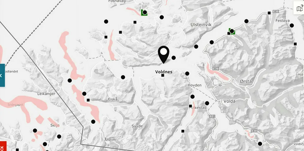 Lokaliteten Voldnes ligger i Herøy kommune i Møre og Romsdal.