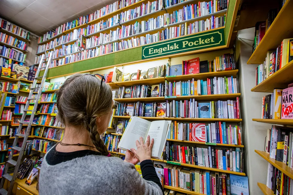 For distribusjon av bøker til alle norske bokhandlere er Bokbasen uunnværlig, skriver artikkelforfatterne.