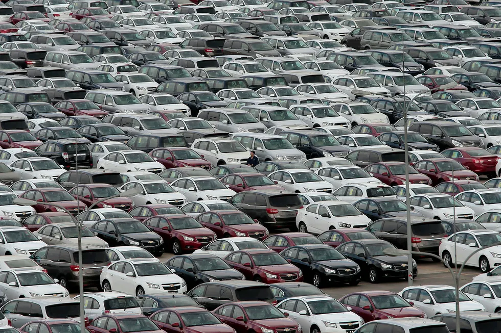 Kina er blitt det største markedet for den amerikanske bilprodusenten General Motors. I treårsplanen fra 2014 til 2017 vil selskapet investere over 100 milliarder kroner i det kinesiske markedet. Foto: Reuters/Sheng Li