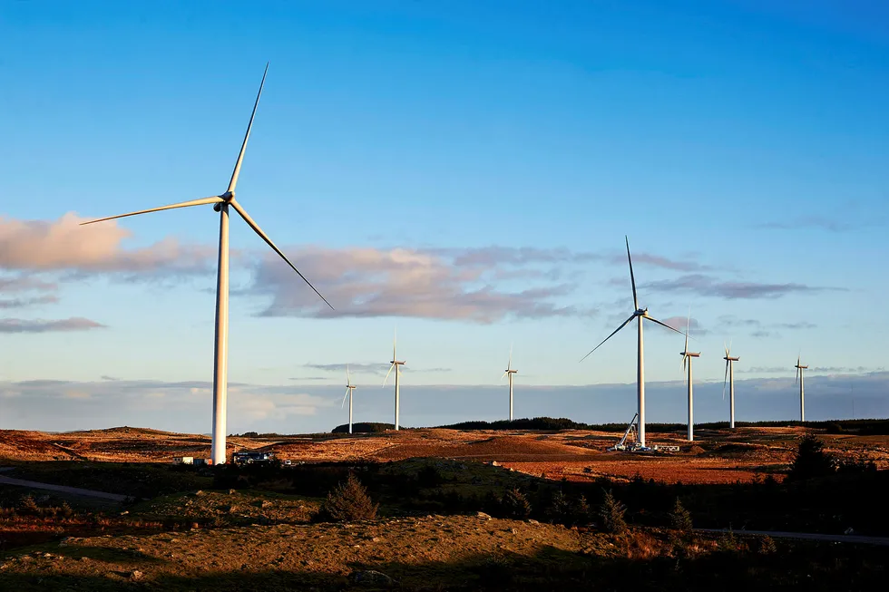 Den planlagte vindparken i Nordhordland kan bli Europas største vindkraftverk på land. Her fra vindmølleparken på Jæren i Rogaland.