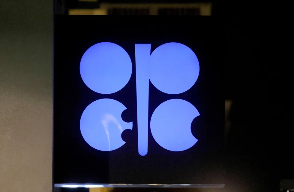 Oil prices tumbled: as Opec+ talks collapse after Saudi-UAE clash