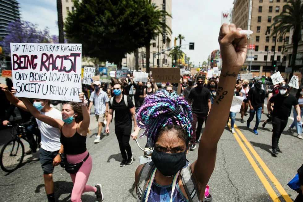 Protestene fortsetter i amerikanske storbyer – her fra Hollywood på tirsdag.