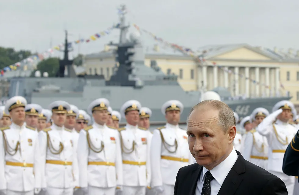 Sanksjonene mot Russland har så langt ikke fått president Vladimir Putin til å endre politikk. Foto: Maxim Shipenkov/AP/NTB Scanpix