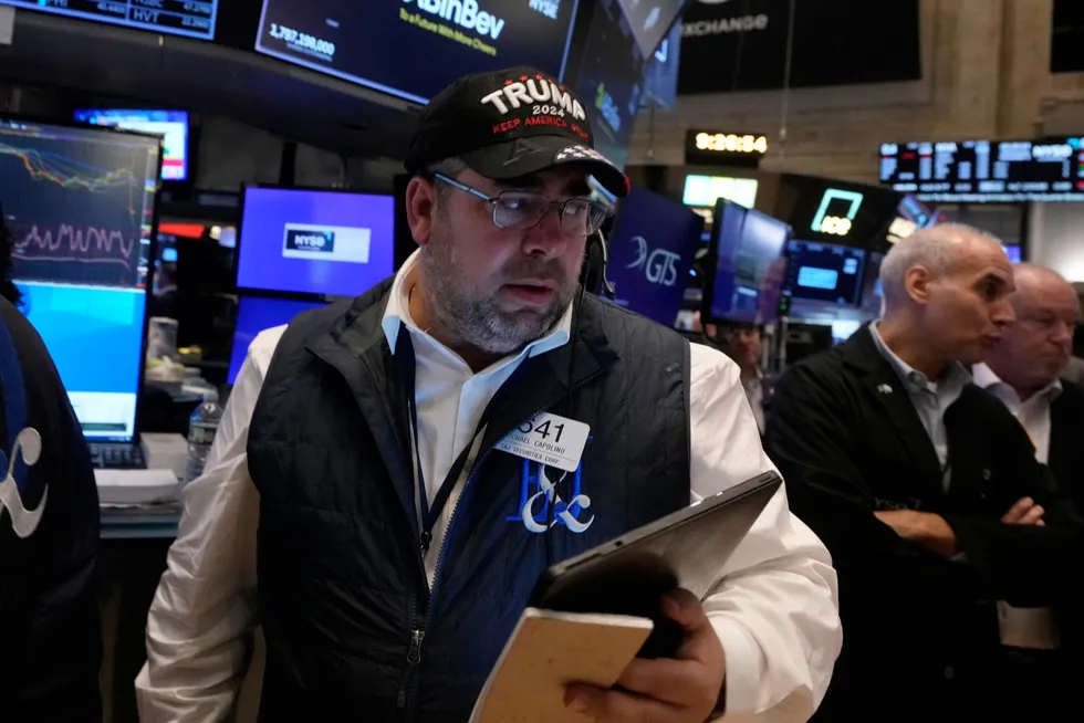 Megler Michael Capolino på børsgulvet i New York Stock Exchange onsdag denne uken.