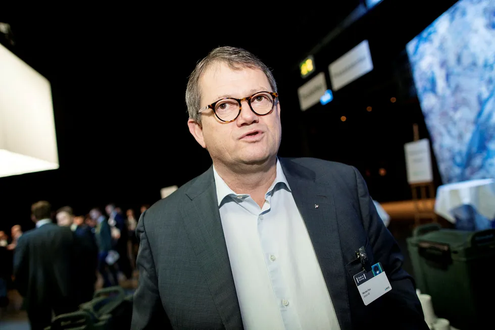 Så lenge det er fart i boligmarkedet, selger konsernsjef Morten Fon i Jotun husmaling. Foto: Ida von Hanno Bast