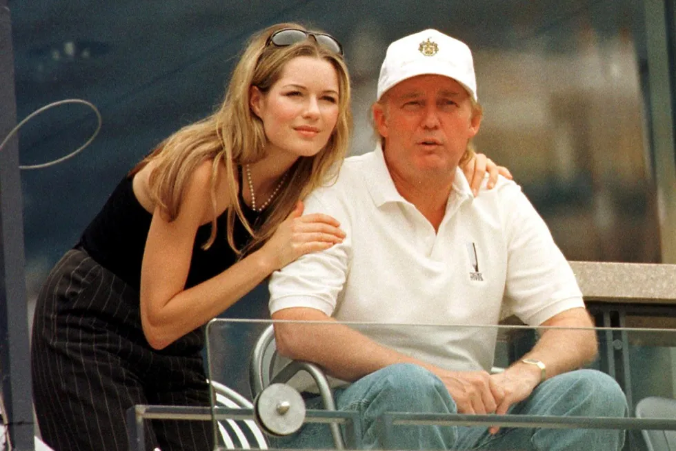 Celina Midelfart og Donald Trump var sammen på et idrettsarrangement i 1998.