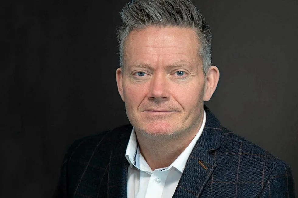 Erik Høyvik er konsernsjef i Eqva.