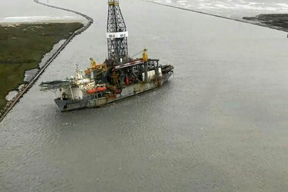 Drillship mishap: Paragon DPDS1 drifted out of port during storm