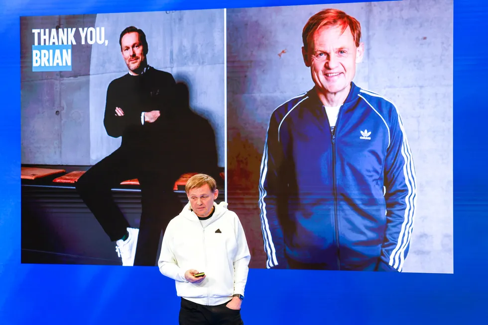 Norske Bjørn Gulden overtok som konsernsjef i Adidas i fjor. Her fra presentasjonen av resultatene for 2022.