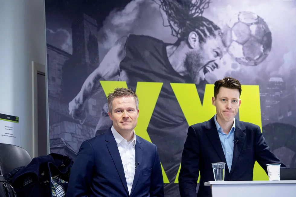XXL-sjef Tolle Grøterud og finansdirektør Stein Eriksen (til venstre), legger fredag morgen frem sportsutstyrskjedens resultater for andre kvartal.