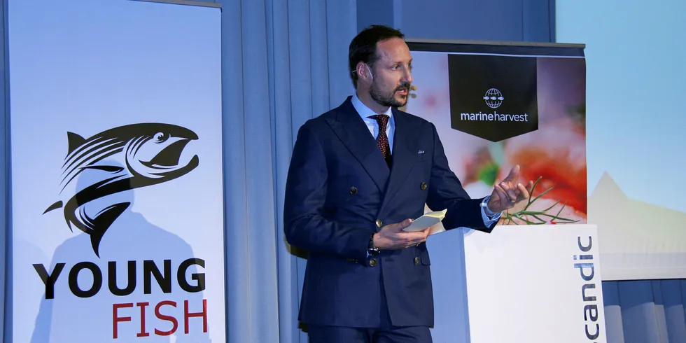 Kronprins Haakon opna årets YoungFish-konferanse i Bergen onsdag.